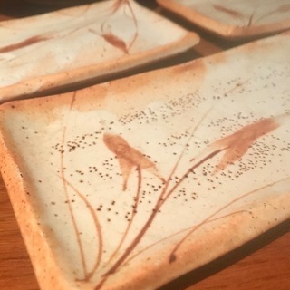 手描き模様の和食器をセレクトしました。和物15点の画像