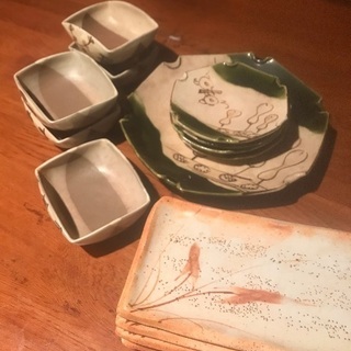 手描き模様の和食器をセレクトしました。和物15点の画像