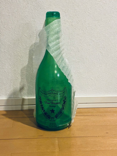 非売品　ドンペリニョンスキンライト