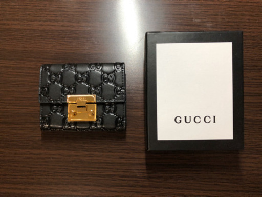 GUCCI 二つ折り財布 折りたたみ財布