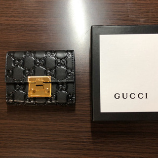 GUCCI 二つ折り財布 折りたたみ財布