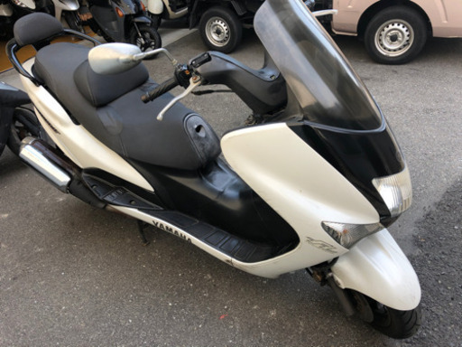 ヤマハ　マジェスティ125 FI インジェクション