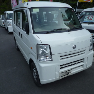 軽バン専門店在庫５０台　ＮＶ１００クリッパーバン　車検２年付　平...
