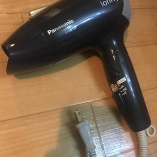 取引中 Panasonic ワンコイン ドライヤー
