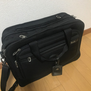 pathfinder ビジネスバッグ