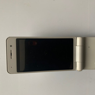 携帯電話　本体　パナソニック　P-01E  ホワイトの画像