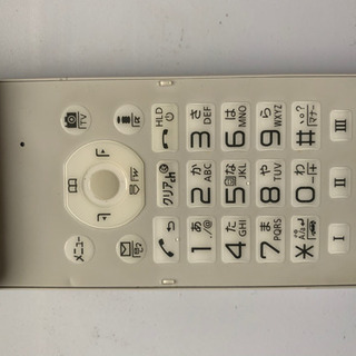 携帯電話　本体　パナソニック　P-01E  ホワイトの画像