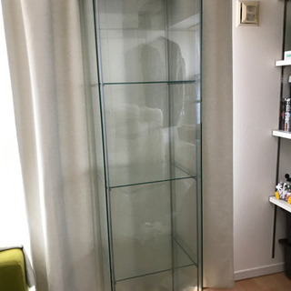 IKEA ガラスキャビネット　DETOLF デトルフ　あげます