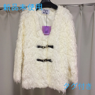 新品 タグ付き Dolly&Molly フェイクファー ジャケッ...
