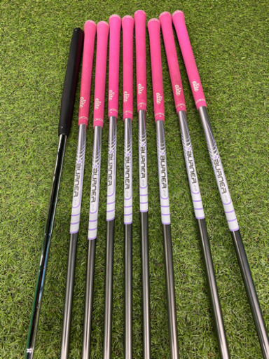 TaylorMade ☆レディース　ゴルフクラブセット☆