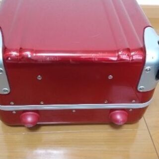 【無料】2泊3日キャリーバッグ譲りますの画像