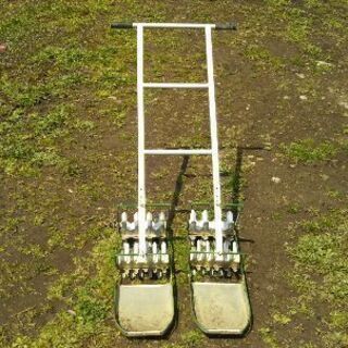 アルミ製水田中耕除草機、手押し式、2丁押、軽いアルミ製、田車、水...