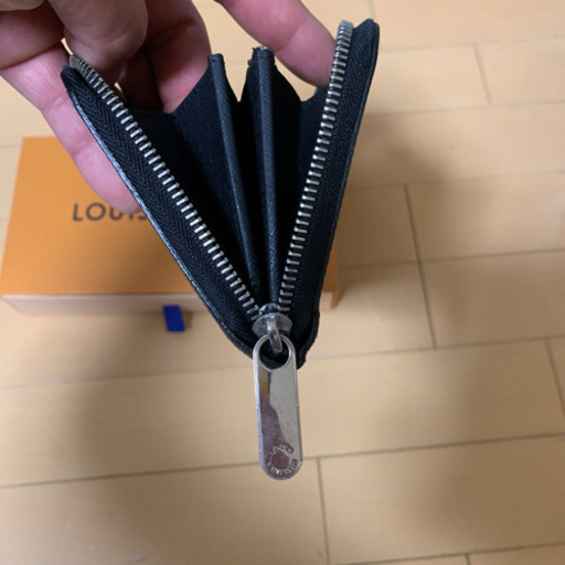 【値下げ】LOUIS VUITTON 長財布 エピ ジッピーウォレット 