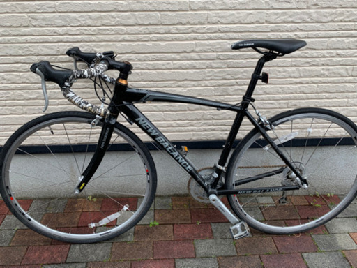 ニューバランス　ロードバイク