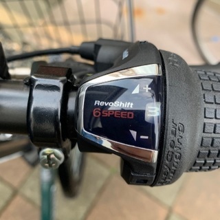  【MARUISHI】(丸石サイクル) ロキシー 20型カゴ付き折りたたみ自転車