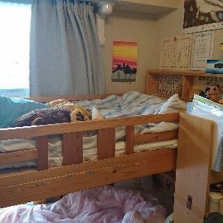 2段ベッドの画像