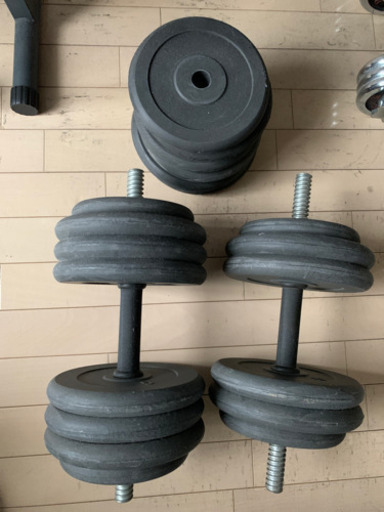 ダンベル　20kg×2+10kg×2