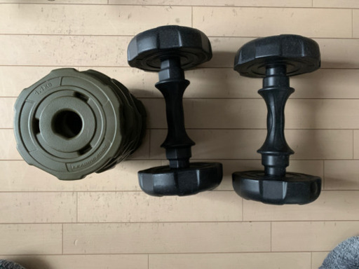 ダンベル　20kg×2+10kg×2