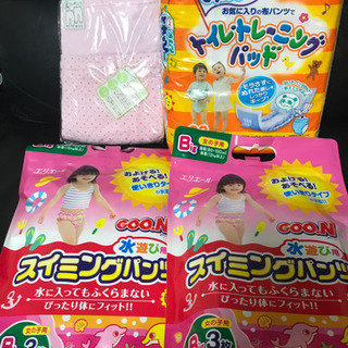トレーニングパッド　スイミングパンツ　レギンス