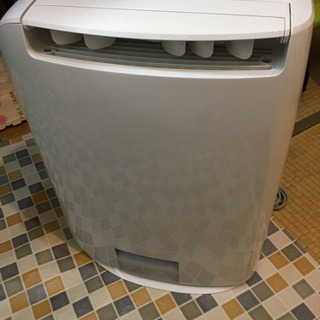 デシカント方式 衣類乾燥除湿機 パナソニック(Panasonic...