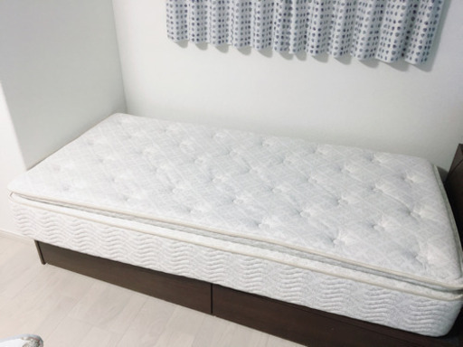 シモンズ シンルベッド マットレス 値下げ