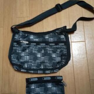 レクスポアサックのショルダーバッグ