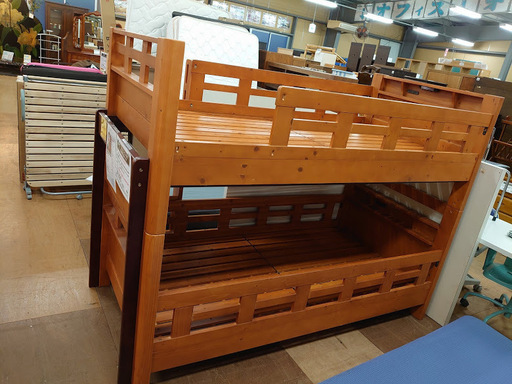 【店舗同時販売中】境木工　宮・LED照明付2段ベッド