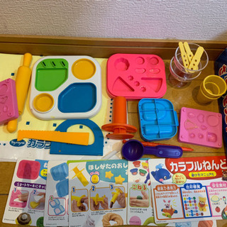 【お話中】カラフルねんどの道具のみの画像