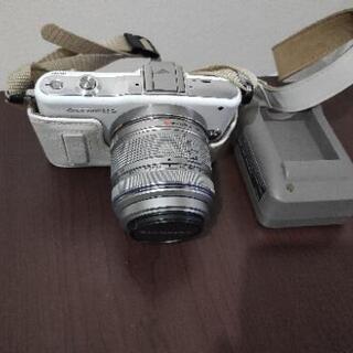デジカメ olympus pen mini e-pm1 送料無料
