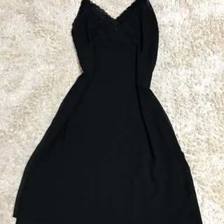 ZARA ワンピース　L
