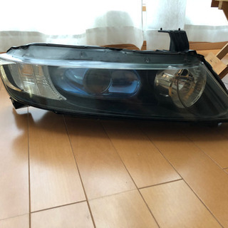 ホンダオデッセイヘッドライトの画像