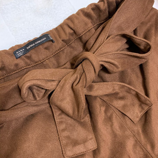 ほぼ未使用【ZARAザラ】茶色ワイドパンツの画像