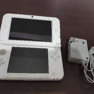 ニンテンドー3DSLL 白 中古 値下げします！！