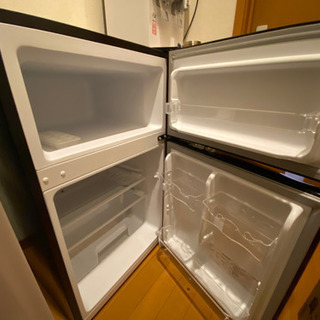 冷蔵庫 (木目調)の画像