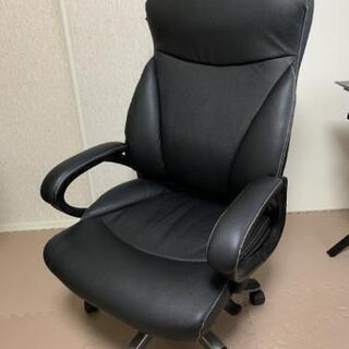 【値下げ】ニトリ製　パソコンデスク＋椅子セット！の画像