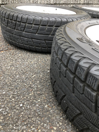 スタッドレスタイヤ４本のみ　17インチ