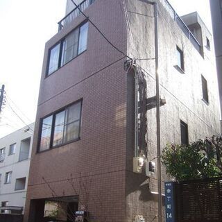 ★スーモ掲載中⭐️不動産事務スタッフ募集★未経験可！シフト勤務週３～でＯＫ♪電話応対や簡単な書類作成、データ入力等のお仕事です。の画像