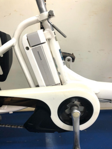 ブリヂストン アンジェリーノ　20インチ 3人乗り 8.9ah 電動自転車　電動アシスト