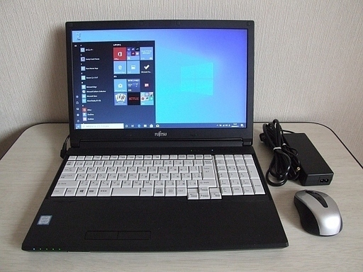 高速SSD240GB搭載　第七世代 Core i3 7100U LIFEBOOK A577/RX ノートパソコン