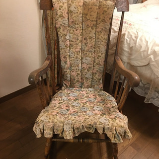 昭和レトロなロッキングチェア