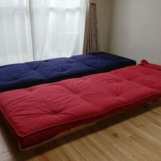 【商談中】IKEAサマーベッド　色違いペアーの画像