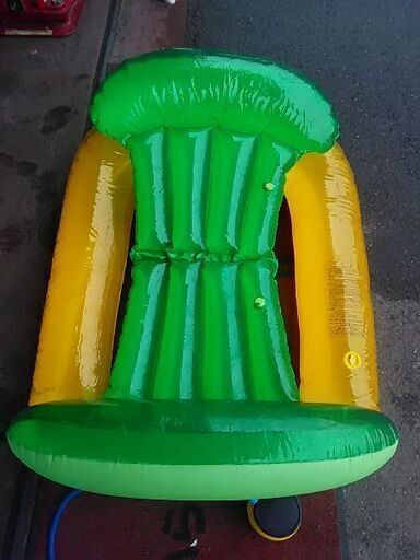 一人用浮輪ボートポンプ付き