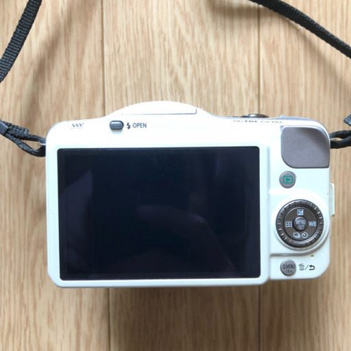 LUMIX GF3 ミラーレス一眼