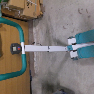 ダイエット トレーニング 足踏みトレーニングマシン ハンドル付ス...