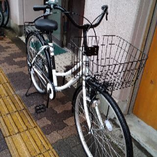 Leeds 26吋ファミリーサイクル シングル/ホワイトxブラック