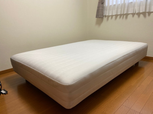 週末限定値下げ 無印良品ポケットコイルセミダブル脚付きベッド