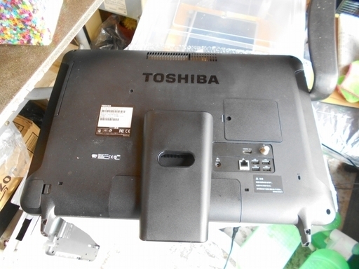 Core i7 TOSHIBA REGZA D712/V3GW(モスグリーン)