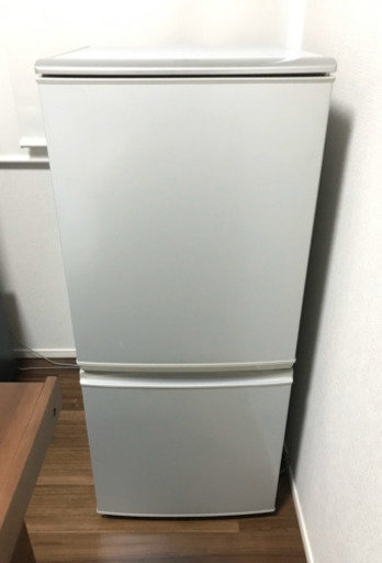 冷蔵庫　SHARP 137L  ノンフロン冷凍冷蔵庫