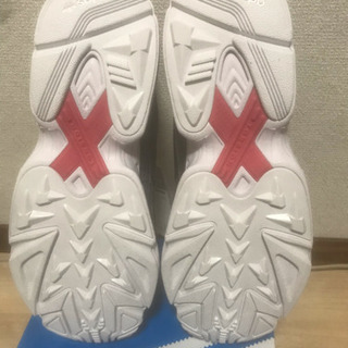 【値下げ交渉あり！】adidas アディダスファルコンの画像