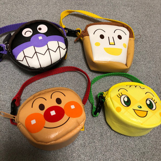 新品♡アンパンマン　ポーチ4種類